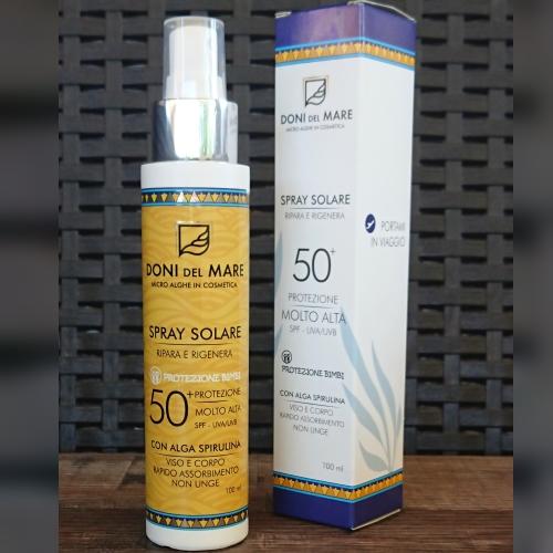 Protezione SPF 50+ Spray – 100ml | Alta protezione solare | Formula leggera | Resistente all’acqua | Applicazione rapida | Pelle protetta e idratata | Difesa dai raggi UV | Comfort quotidiano | Assorbimento immediato | Sensazione fresca | Protezione affidabile